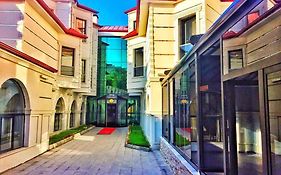 Kars-i Si̇ri̇n Otel